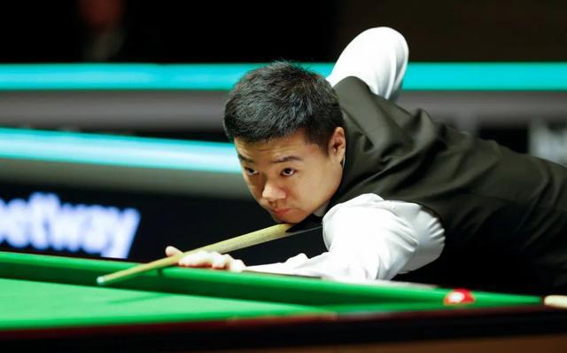 巨大压力 巨大压力