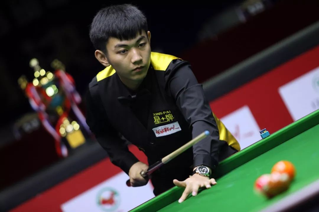 们瞩目的焦 们瞩目的焦